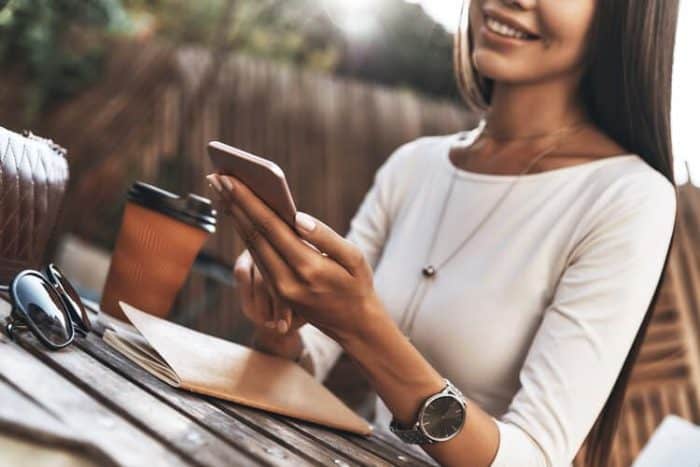 15 Legit Ways to Watch Ads for Money